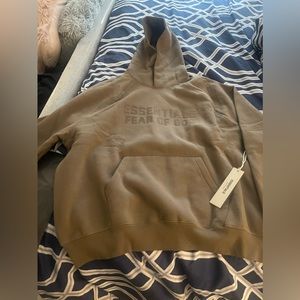 Brand new essential hoodie, wasn’t expecting it to run so big.